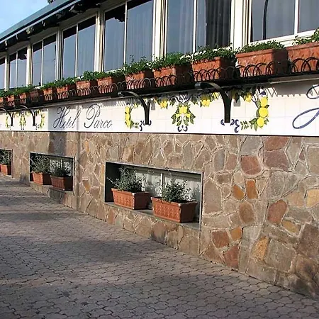 Parco 3*