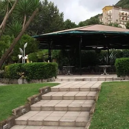 Hotel Parco 3*